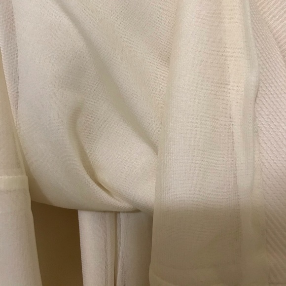 Stunning Authentic Gucci Dress - Picture 10 of 16